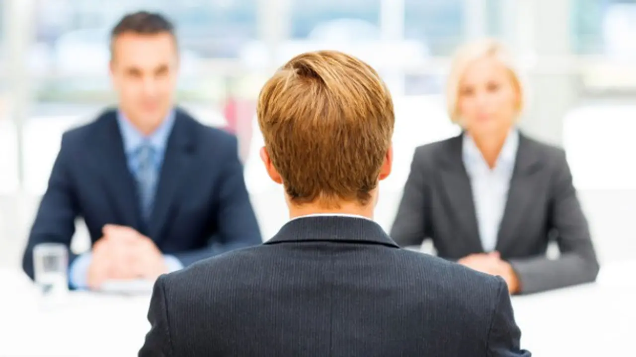 8 Cara Menjawab Interview Kerja yang Baik dan Benar, Perhatikan Tutur Kata