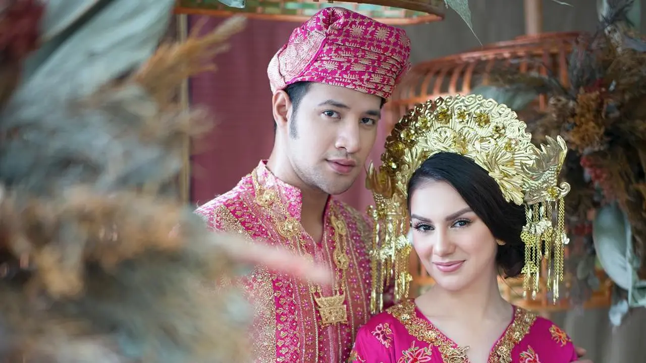 [Fimela] Ammar Zoni dan Irish Bella