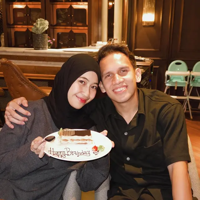 Potret Adiba Khanza dan Egy Maulana pada Momen Spesial (Foto: Instagram @adiba.knza)