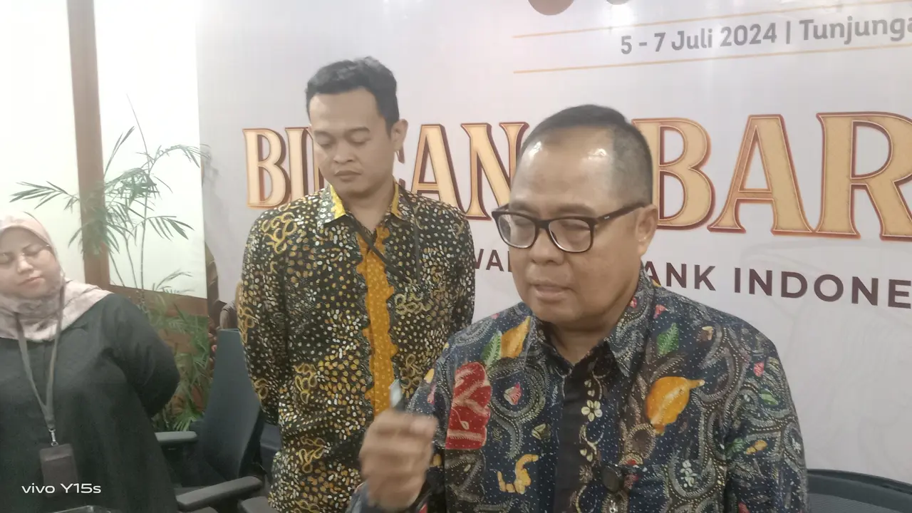 Pelaksana Harian (Plh) Kepala KPwBI Jatim, Bandoe Widiarto. (Foto: Kominfo Jatim)