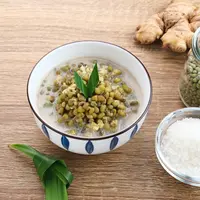 Ilustrasi kolak kacang hijau/copyrightshutterstock/tyasindayanti