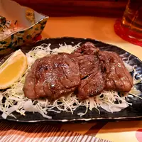 Bistik lidah sapi./Copyright&nbsp;shutterstock.com/g/daikichi-san