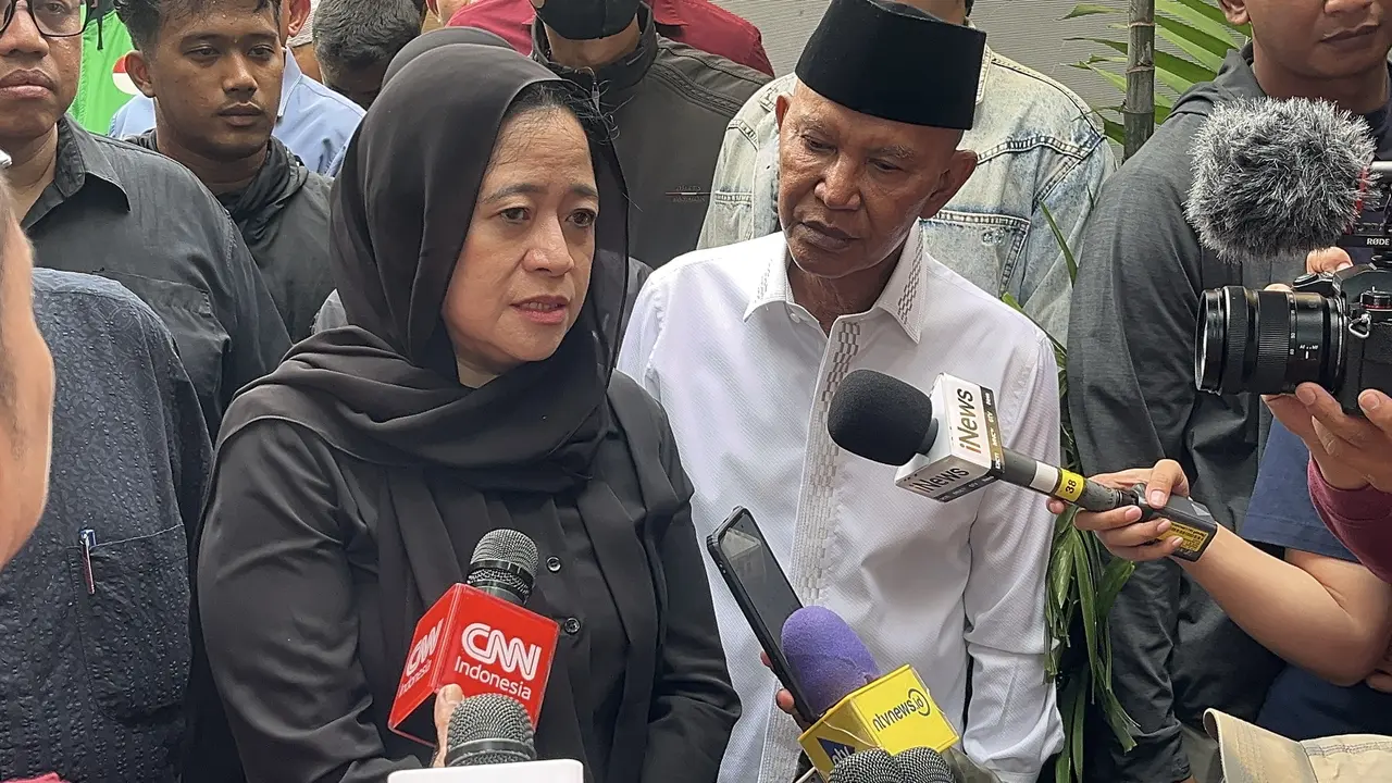 Ketua DPR RI Puan Maharani saat mendatangi rumah duka Affan pada Sabtu (30/8/2025).