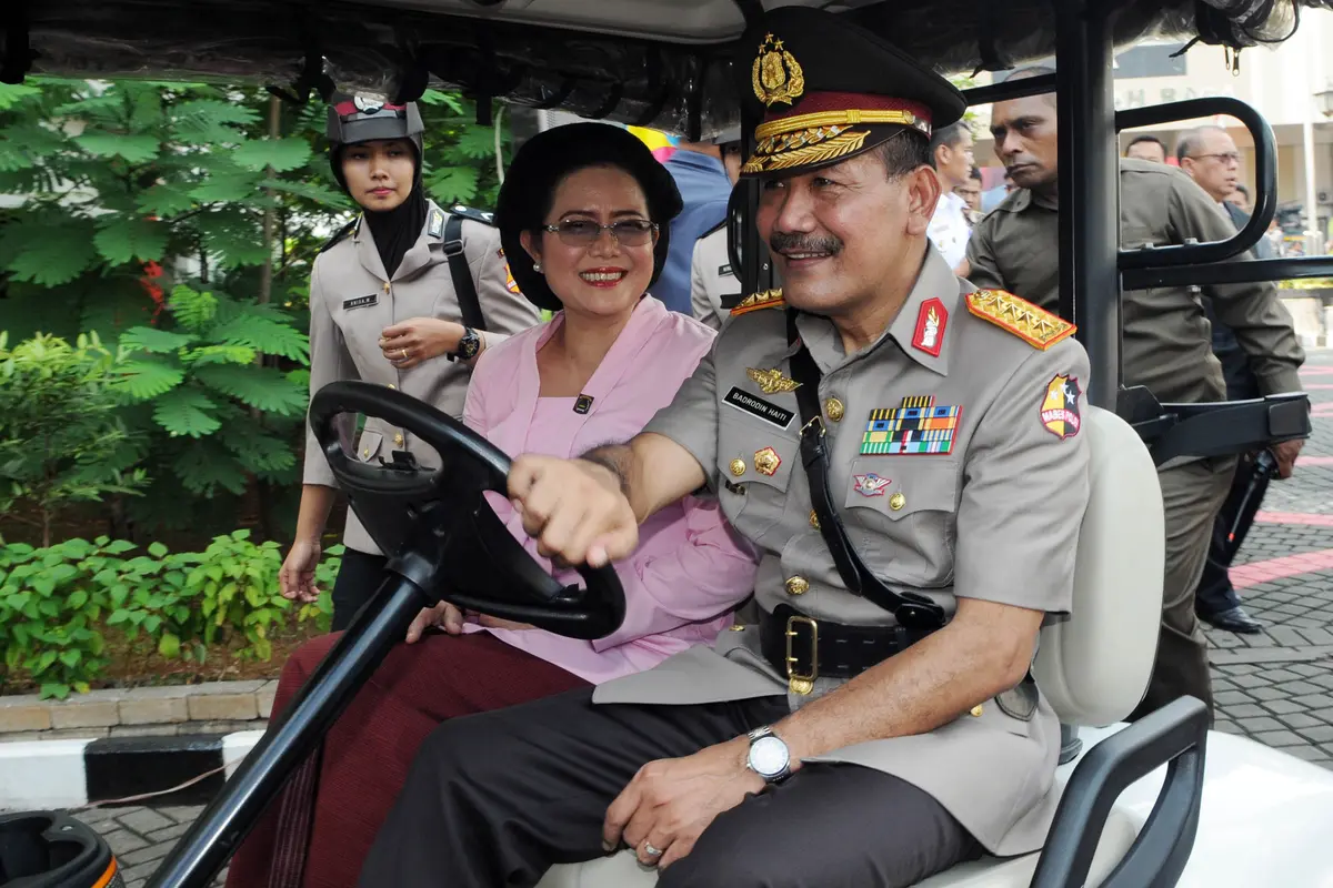 20160714-Badrodin Haiti Serahkan Tongkat Komando Kapolri ke Tito Karnavian-Jakarta