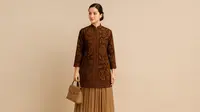 7 Model Tunik Cantik untuk Perempuan Petite, Perhatikan Motif sampai Panjangnya