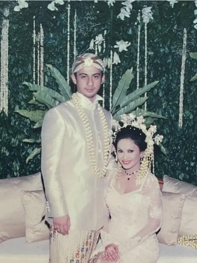 Potret Ersa Mayori dan suami (Sumber: Instagram/ersamayori)
