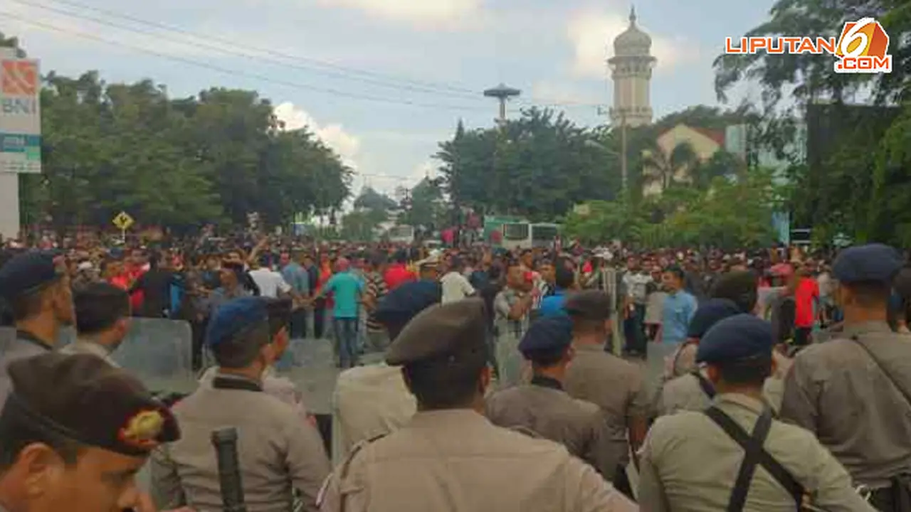 serangan-kodim-aceh-2-131216b.jpg