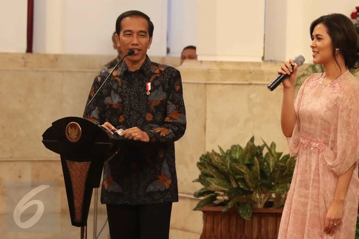 Jokowi dan Raisa