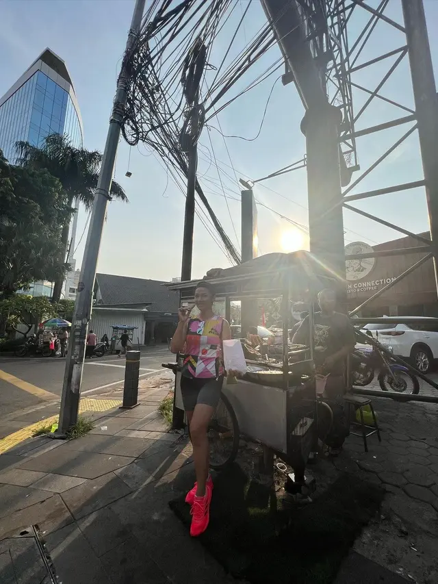 Nadia Mulya berolahraga lari (Instagram/nadiamulya)