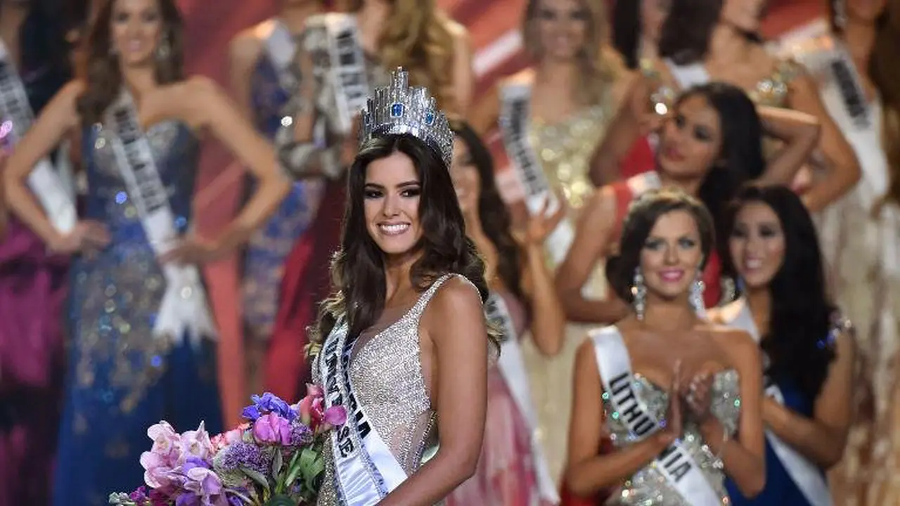 Deretan Gaun yang Temani Paulina Vega di Miss Universe 2014