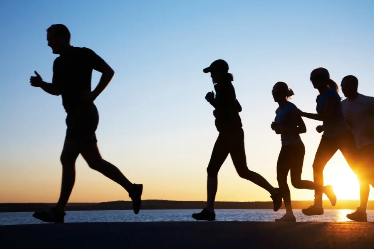 [Bintang] Biar Tetap Sehat, Ini 7 Hal Wajib Tahu Sebelum Jogging