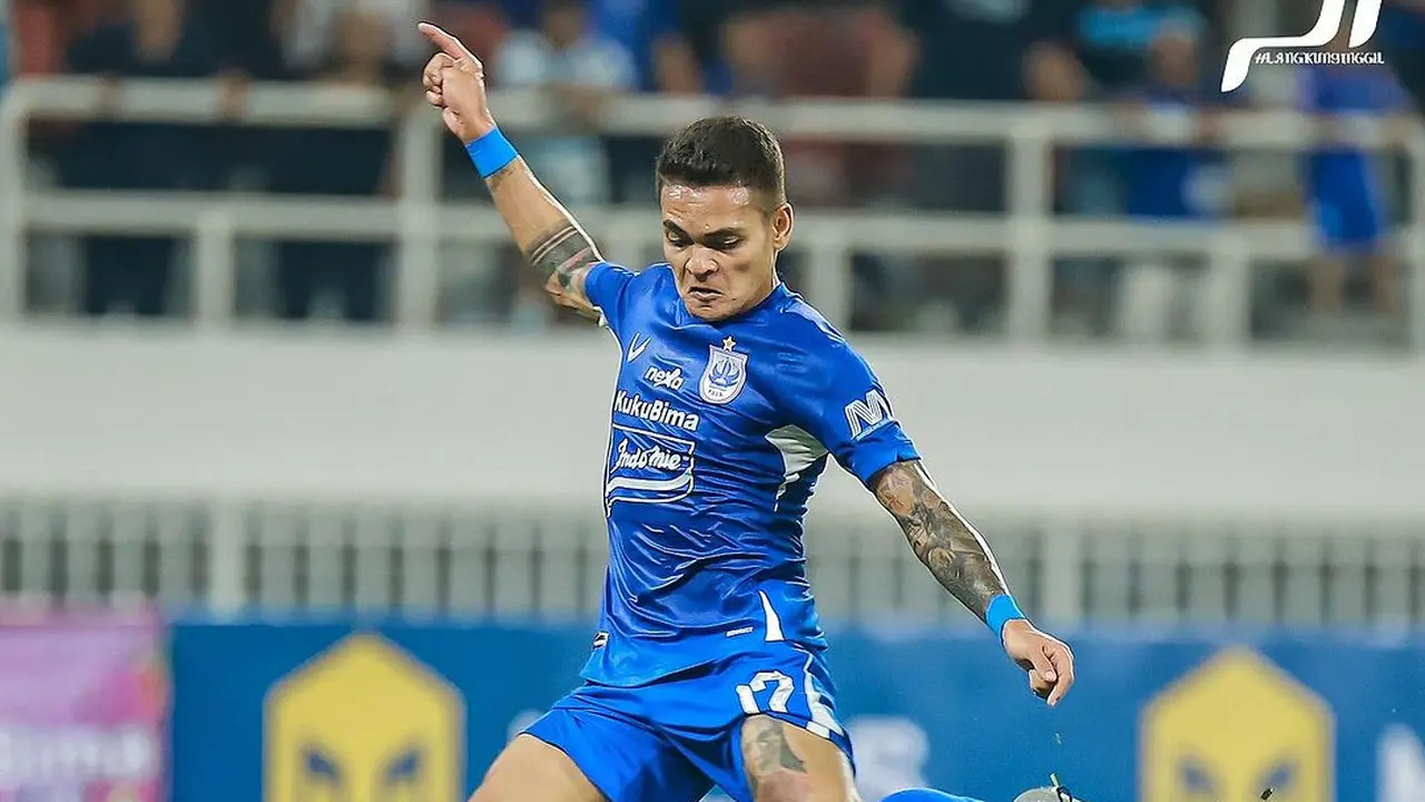 Gelandang PSIS Semarang asal Timor Leste, Paulo Gali Freitas.