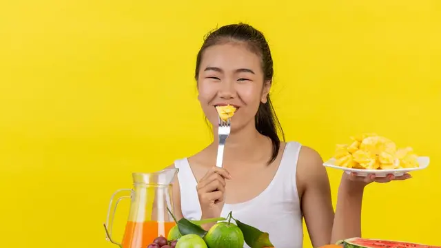 Ilutrasi pola makan/freepik.com