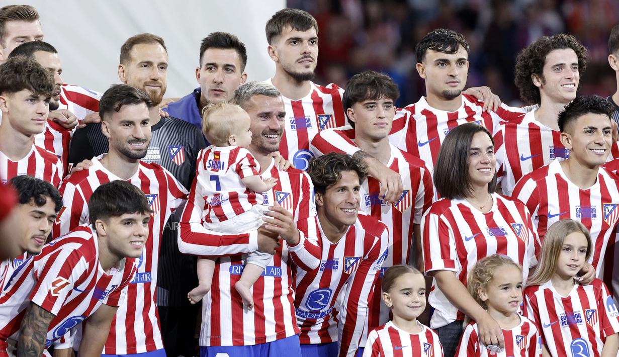 Pemain berkebangsaan Prancis tersebut juga sempat meminta maaf kepada para suporter Atletico Madrid setelah keputusannya membelot ke FC Barcelona pada tahun 2019 lalu. (AFP/Oscar Del Pozo)