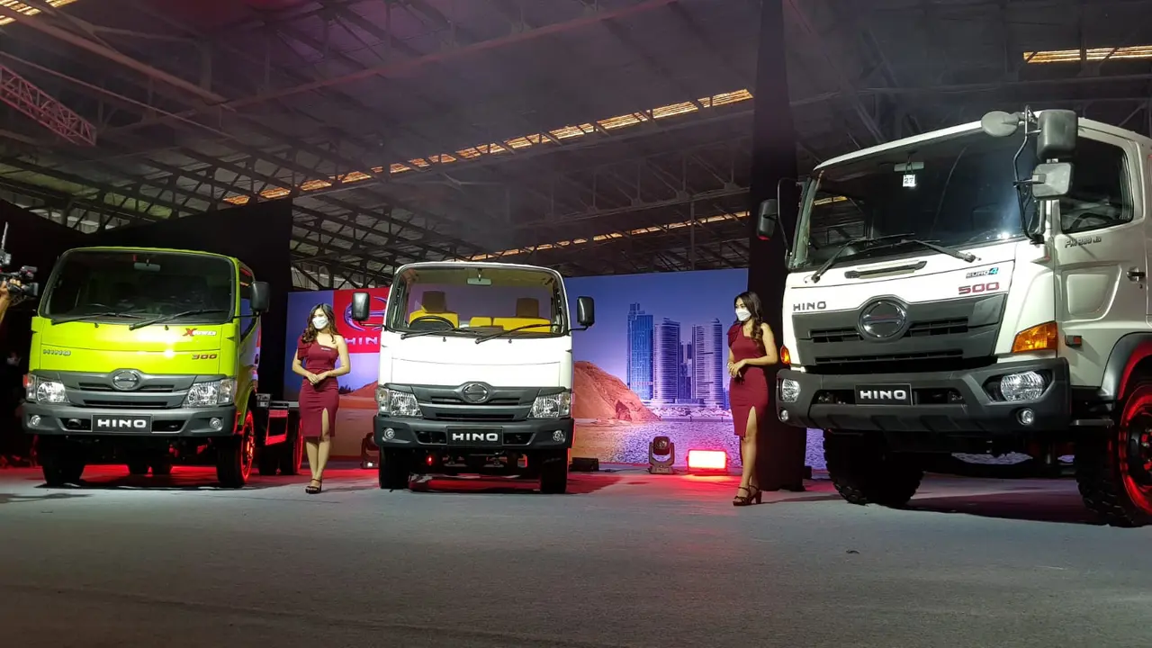 PT Hino Motors Sales Indonesia (HMSI) meluncurkan semua kendaraannya dengan standar mesin emisi Euro4