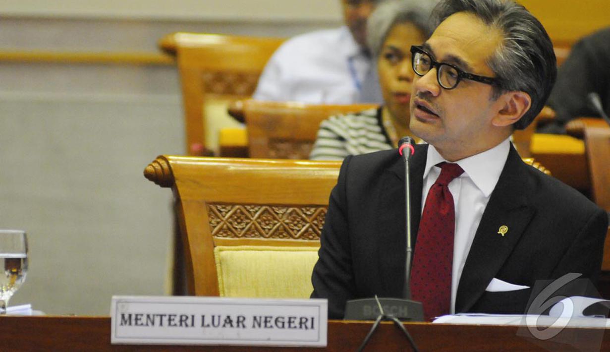 Paparan ini disampaikan oleh pemimpin rapat, Tantowi Yahya.  Di paparan itu, Tantowi yang mewakili komisi satu menggaris bawahi sejumlah pencapaian yang berhasil direngkuh kemlu, Jakarta, Rabu (17/9/2014) (Liputan6.com/Andrian M Tunay)