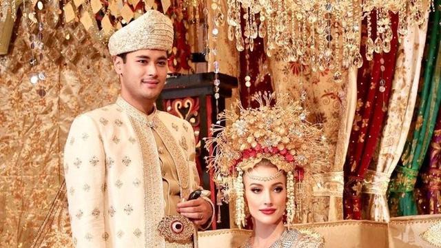 Panji Trihatmodjo dan Varsha Strauss