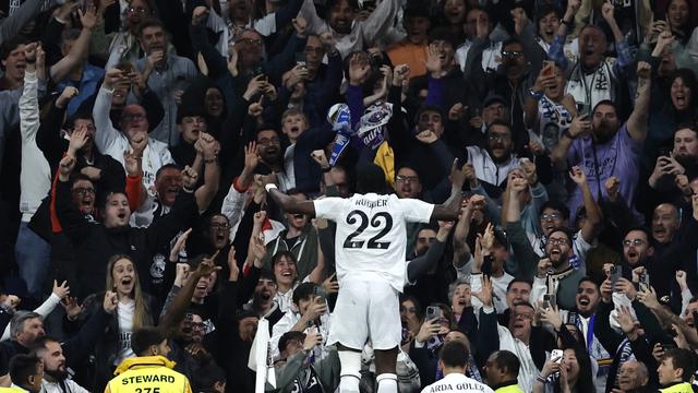 Selebrasi pemain Real Madrid saat melawan Real Sociedad di semifinal kedua Copa del Rey