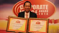 PT Indah Kiat Pulp & Paper Tbk dan PT Pabrik Kertas Tjiwi Kimia Tbk, memenangkan penghargaan IMAC Award 2013.