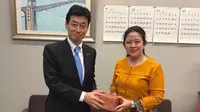 Puan Maharani ketika bertemu dengan Nishimura Yasutoshi, Deputy Chairman, Policy Research Council LDP dan Wakil Menteri Luar Negeri Jepang Fumio Kishida di Tokyo, Senin 25 September 2017.