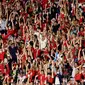 Setelah tiga tahun lamanya, akhirnya suporter bisa kembali mendukung skuad Garuda di Stadion Utama Gelora Bung Karno (SUGBK). (Bola.com/M iqbal Ichsan)