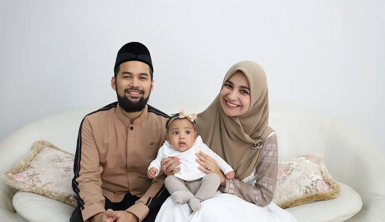 Shireen Sungkar dan Teuku Wisnu