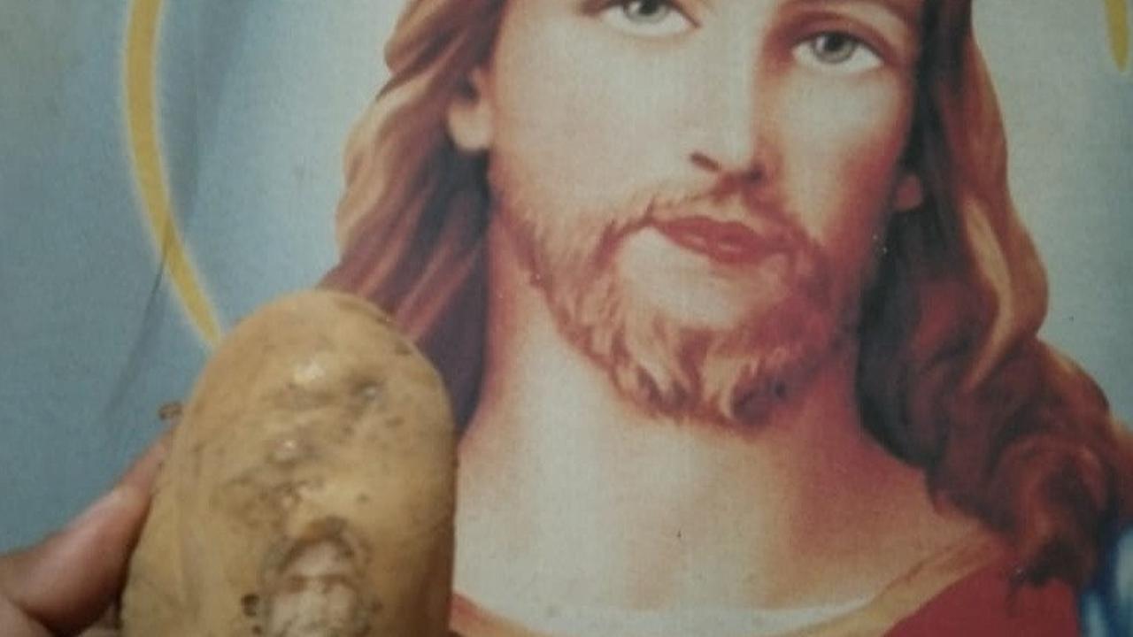 Kentang Bergambar Yesus
