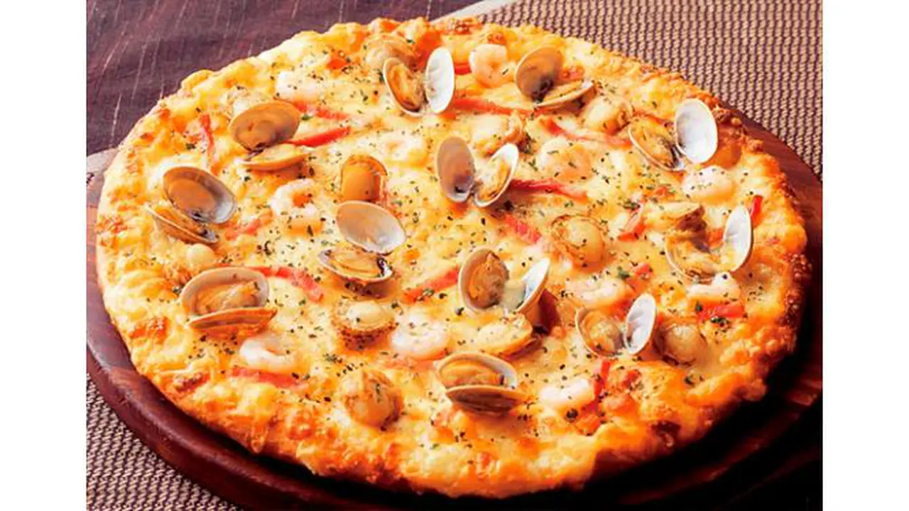 4 Pizza Aneh dari Negeri Sakura