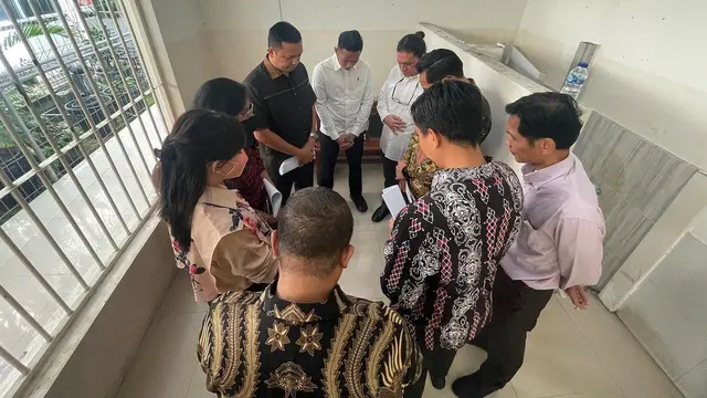 Richard Eliezer dan tim kuasa hukum Ronny Talapessy, SH, MH. (Foto: Dok. Instagram @ronnytalapessy)