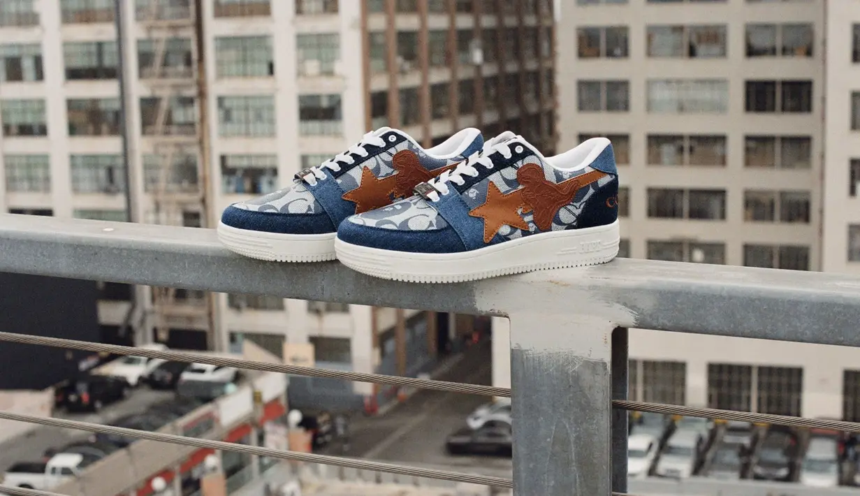 Nuansa selebrasi terlihat jelas sebagai simbol perayaan karakter Coach dengan ciri khas New York, dan BAPE®  disertai ciri khas bergaya Jepangnya.