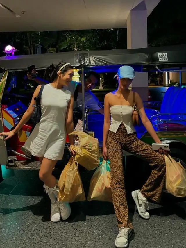 Potret Liburan Fuji an di Thailand. [@fuji_an]