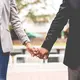 ilustrasi hubungan cinta/Photo by William Stitt on Unsplash