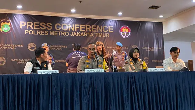 Polisi menahan George Sugama Halim alias GSH usai ditetapkan tersangka terkait penganiayaan terhadap karyawan toko roti.