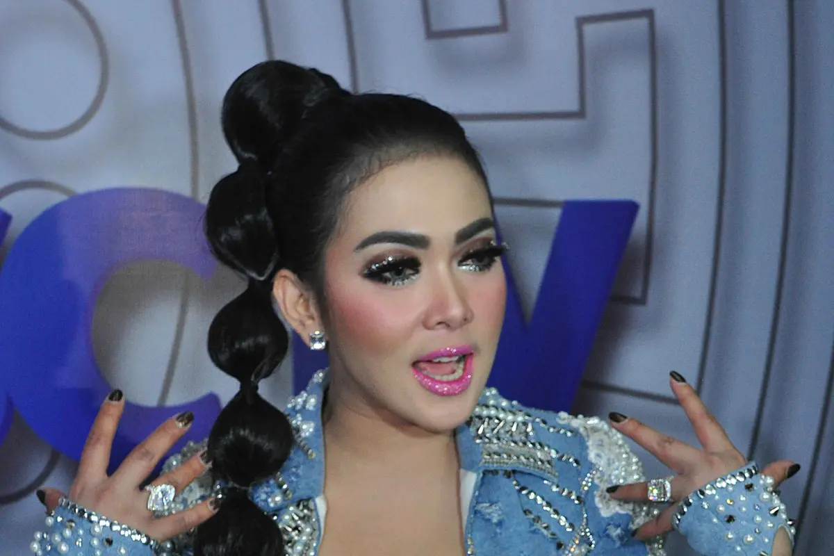 [Bintang] Syahrini