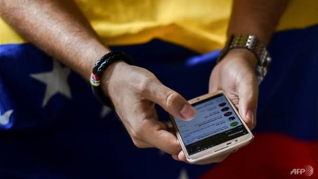 Jaringan internet dan situs pemerintah lumpuh akibat serangan siber di Venezuela (AFP)