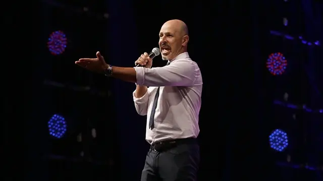 [Fimela] Maz Jobrani di JICOMFEST 2019