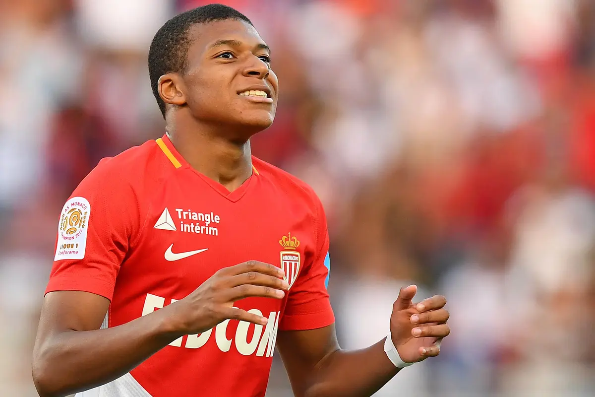 Kabar Transfer: Mbappe Menuju PSG, Coutinho Tolak Barcelona