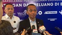Menteri Energi dan Sumber Daya Mineral (ESDM), Bahlil Lahadalia, mengungkap penyebab kelangkaan elpiji 3 kg usai Diskusi Ekonomi Outlook 2025, di Jakarta, Kamis (30/1/2025). (Liputan6.com/Tira)