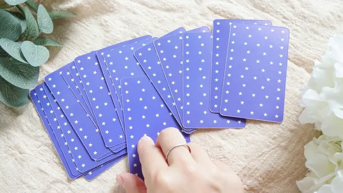 meramal tarot zodiak