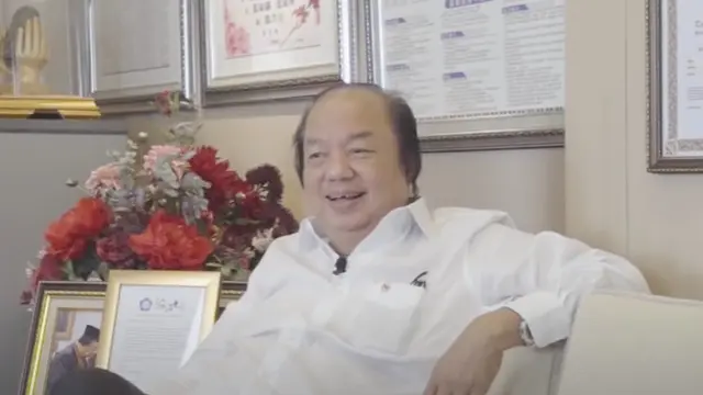 5 Sosok Unik Dato Sri Tahir, Pakai Odol sampai Dilipat Hingga Makan Mi Pakai Nasi
