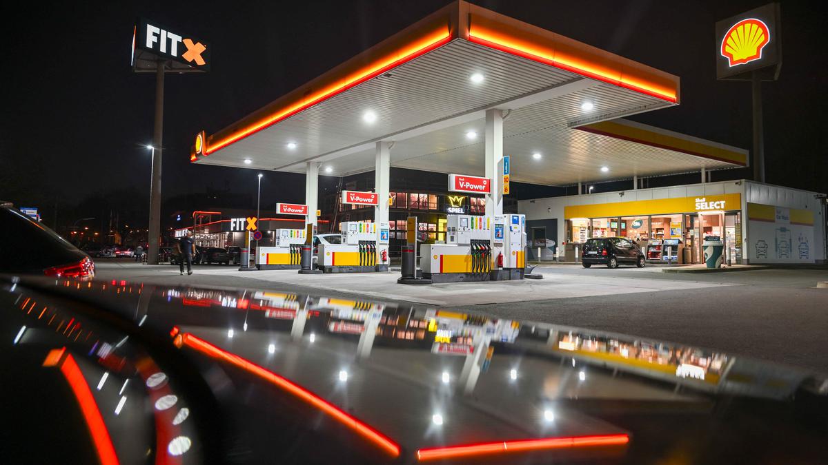 Harga Minyak Menggila, Negara G7 Pertimbangkan Lepas Cadangan Energi