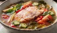 Resep Sup Ikan Asam Pedas Segar yang Menggugah Selera