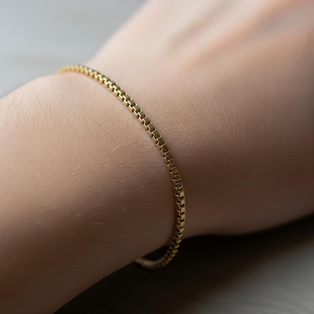 Rekomendasi Gelang Emas Tipis tapi Kuat