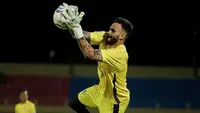 Lucas Frigeri, kiper Isenmulang FC asal Brasil. (Dok. ileague.id)