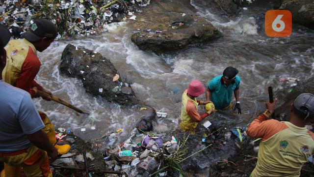 Rencana Denda Rp 2 5 Juta Bagi Pembuang Sampah Sembarangan Di Kota Malang Regional Liputan6 Com