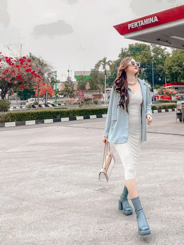 Farida Gresia (https://www.instagram.com/p/CtY6IwMPBuF/)