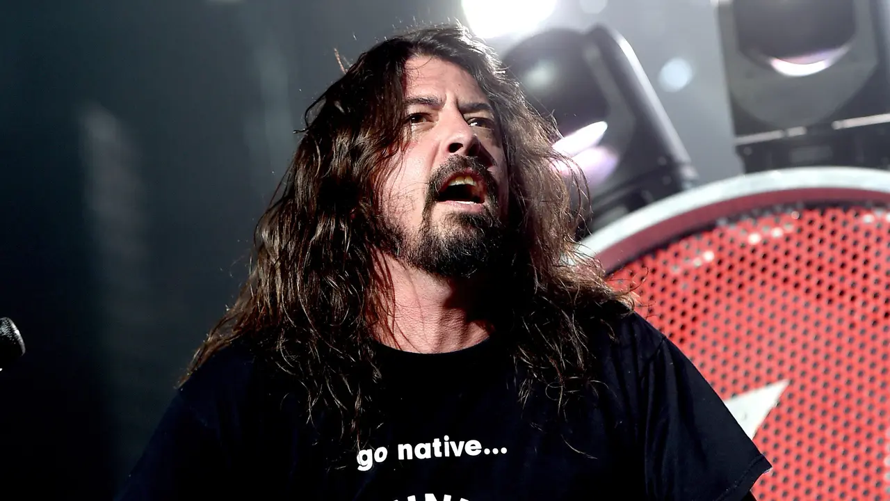 [Bintang] Dave Grohl