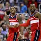 Duo bintang NBA yang membela Washington Wizards, Bradley Beal (kiri) dan John Wall (kanan). (AFP/Rob Carr)