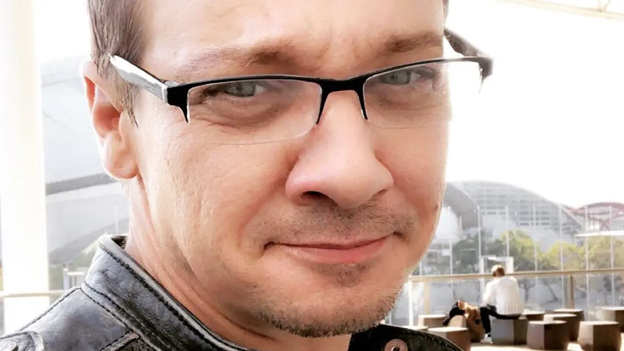 Jeremy Renner (Instagram/ renner4real)