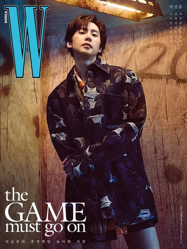 Potret Pemain SQUID GAME 2 Tampil Memesona Hiasi Sampul Majalah W Korea, Penuh Pesona   (instagram/wkorea).
